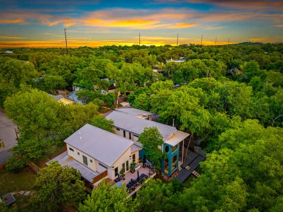 Wander Austin Sanctuary - Image 5